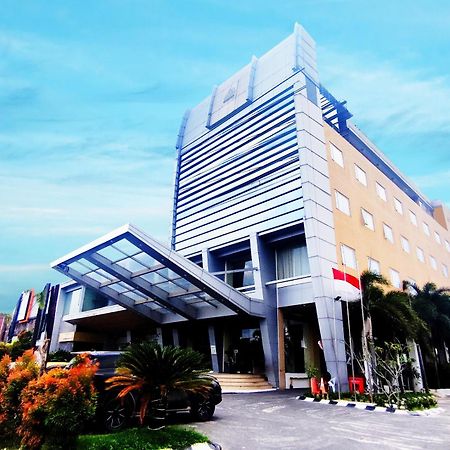 Royal Asnof Hotel Pekanbaru Kültér fotó
