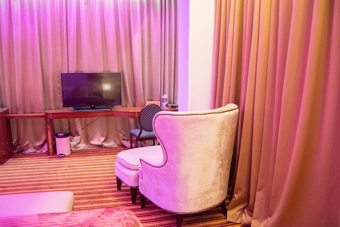 Royal Asnof Hotel Pekanbaru Kültér fotó