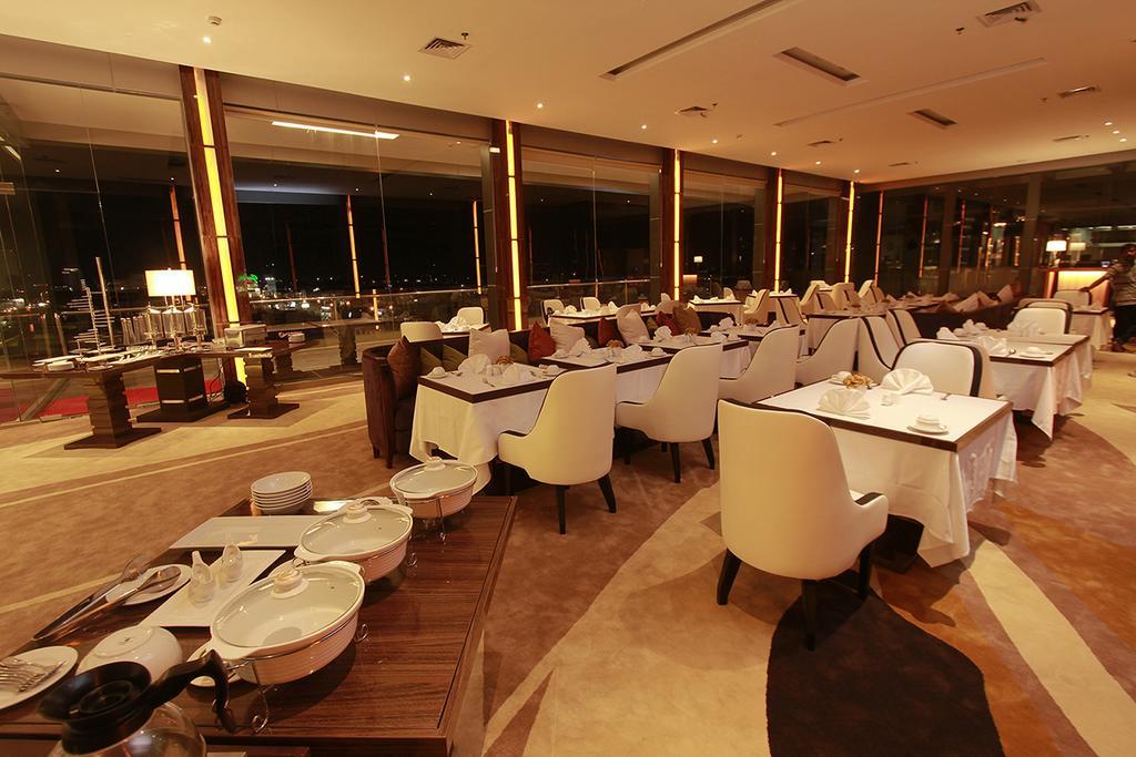 Royal Asnof Hotel Pekanbaru Kültér fotó